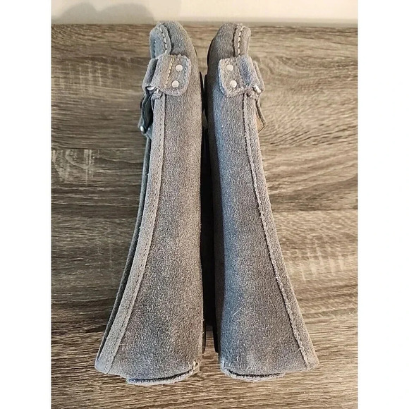 Michael Kors Suede Moccasins Logo Silver Grey Driving Flats Sz 7 - Picture 2 of 7